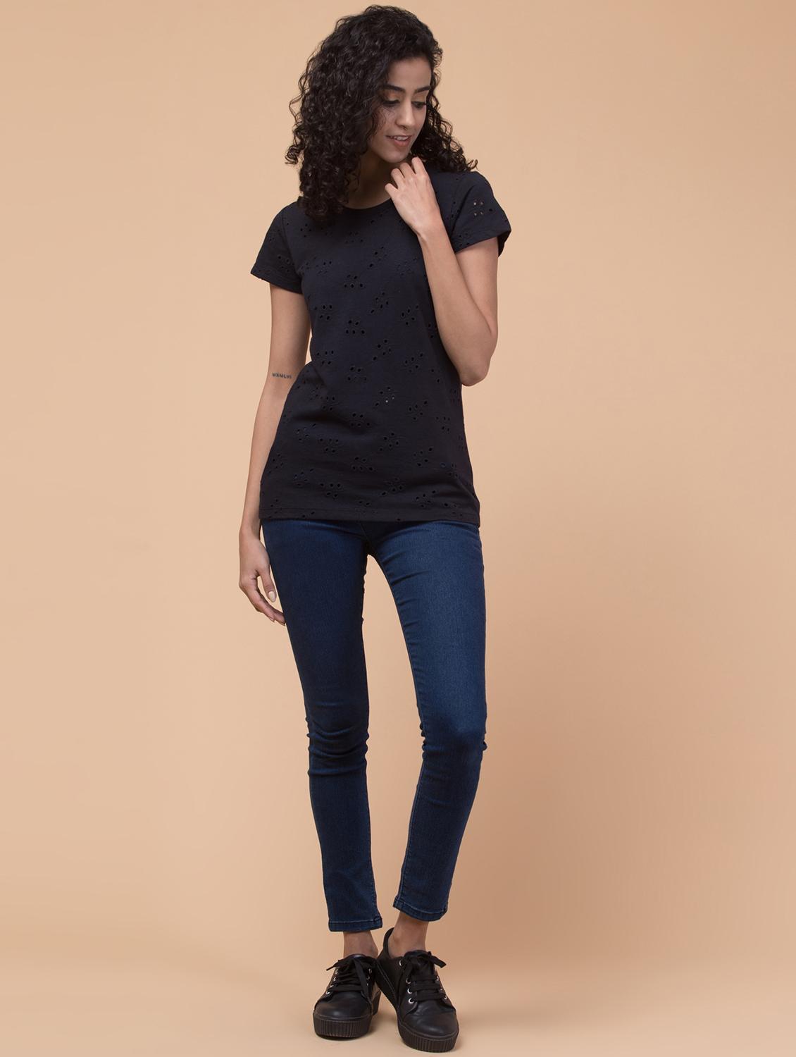 women schiffli cotton t-shirt - 20982418 - Standard Image - 4