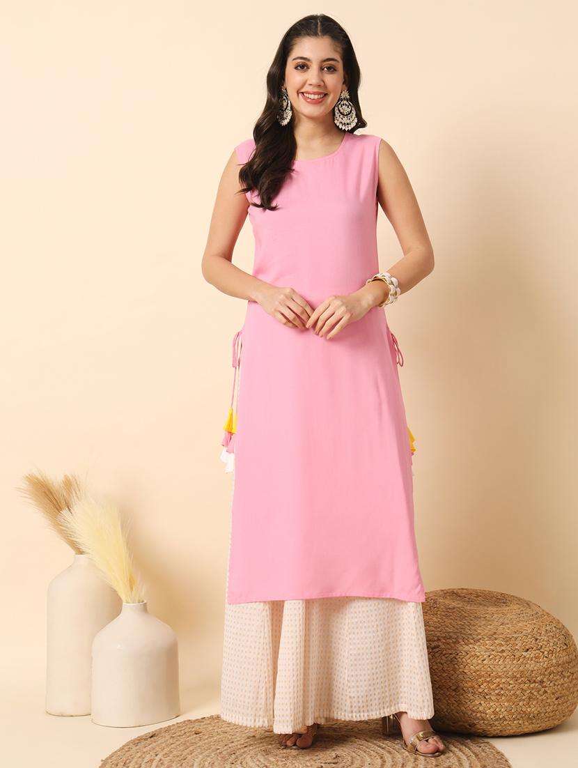 women solid sleveless straight kurta