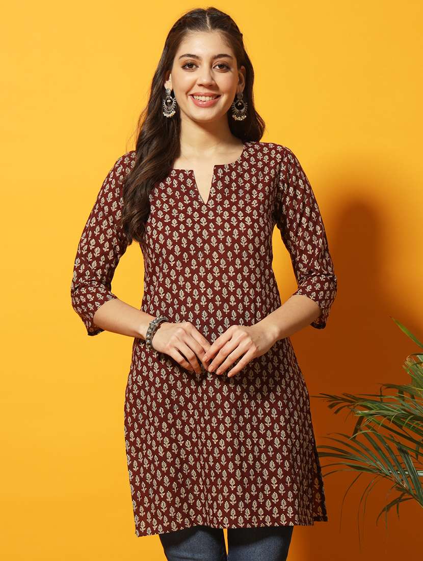 women maroon printed regular tunic - 20996204 - Zoom Image - 0