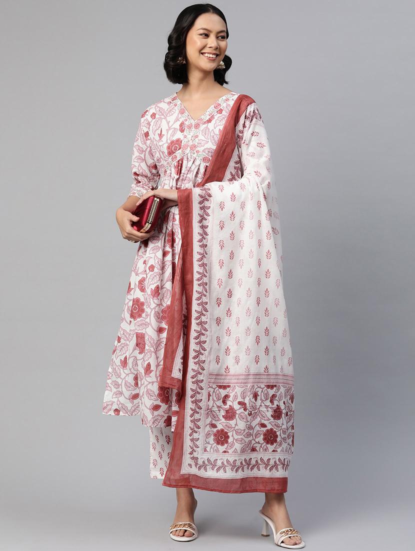 women three quarter sleeve kurta pant with dupatta set - 20999673 - Standard Image - 1