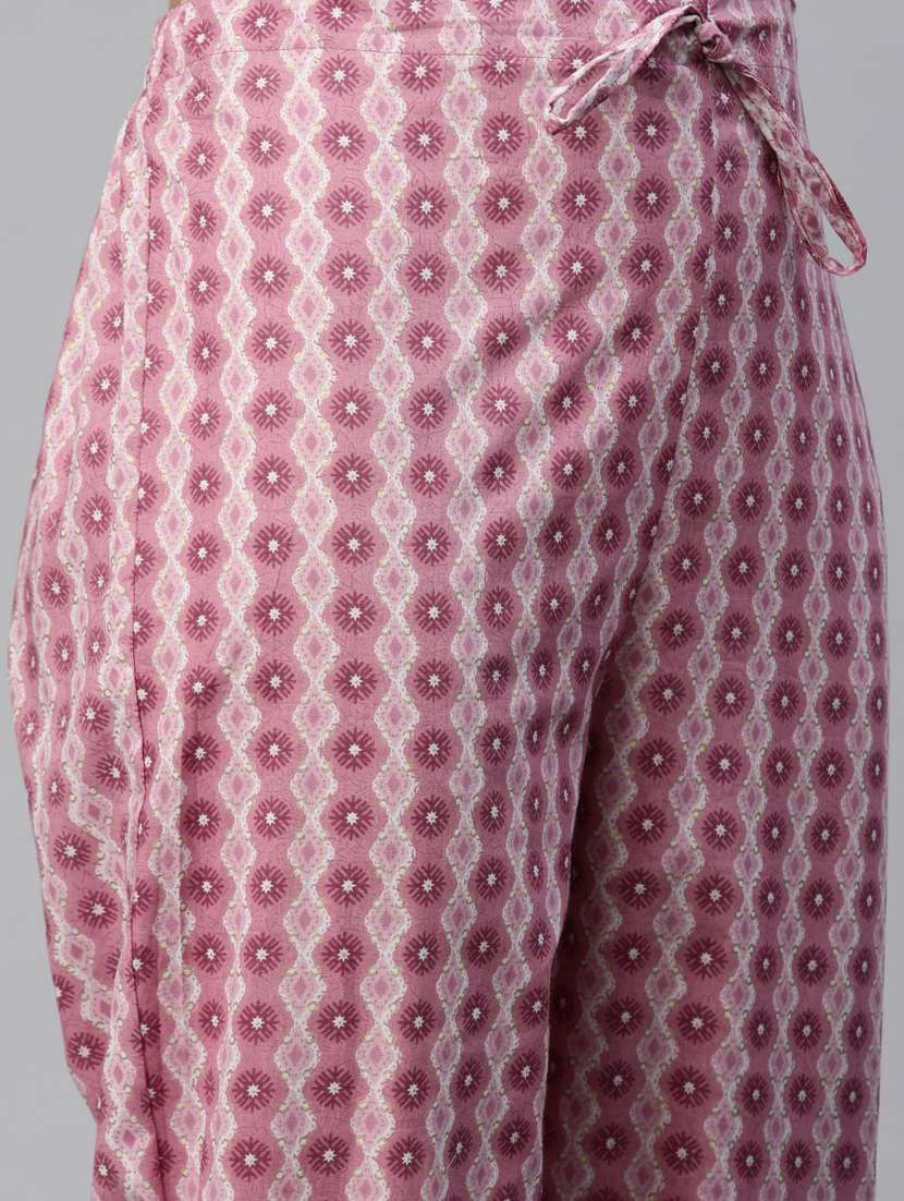 women three quarter sleeve kurta pant with dupatta set - 20999675 -  Standard Image - 4