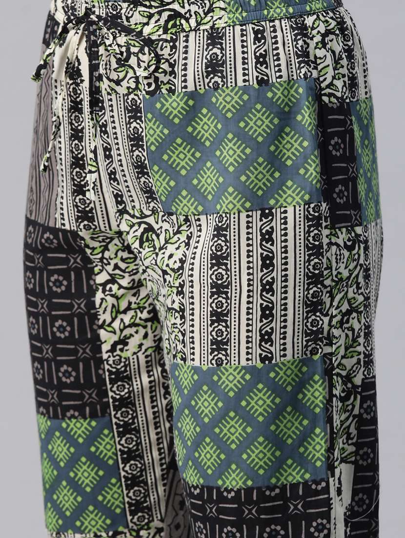 women printed kurta pant set - 20999726 -  Standard Image - 4