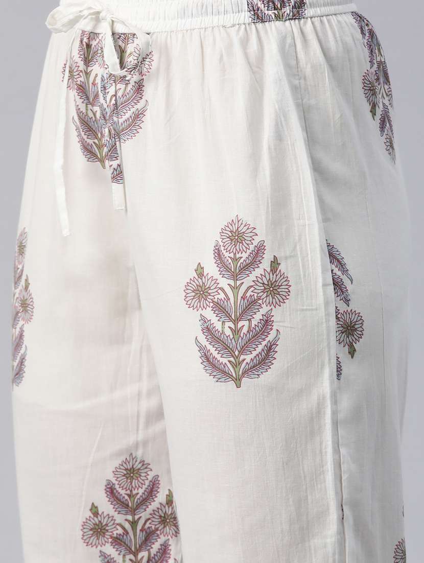 women three quarter sleeve kurta pant with dupatta set - 20999733 -  Standard Image - 4