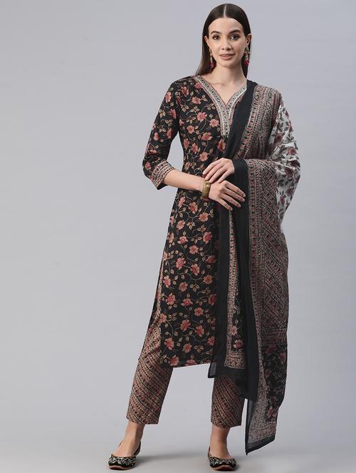 women three quarter sleeve kurta pant with dupatta set - 20999735 - Standard Image - 0
