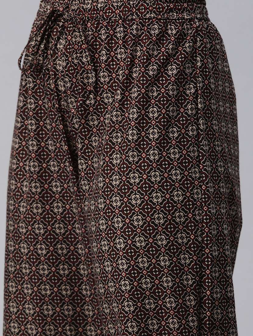 women three quarter sleeve kurta salwar with dupatta set - 20999736 -  Standard Image - 4