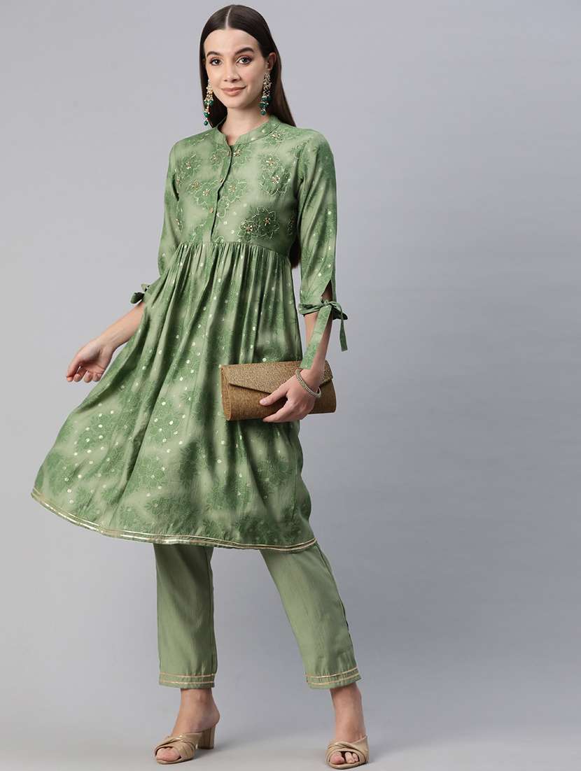 women green floral kurta pant set - 20999758 -  Standard Image - 1