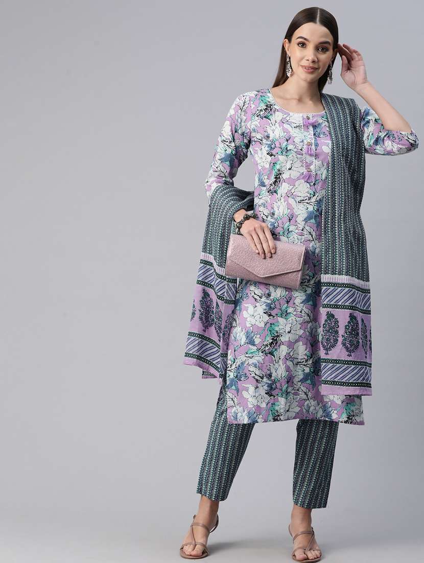 women three quarter sleeve kurta pant with dupatta set - 20999762 -  Standard Image - 1
