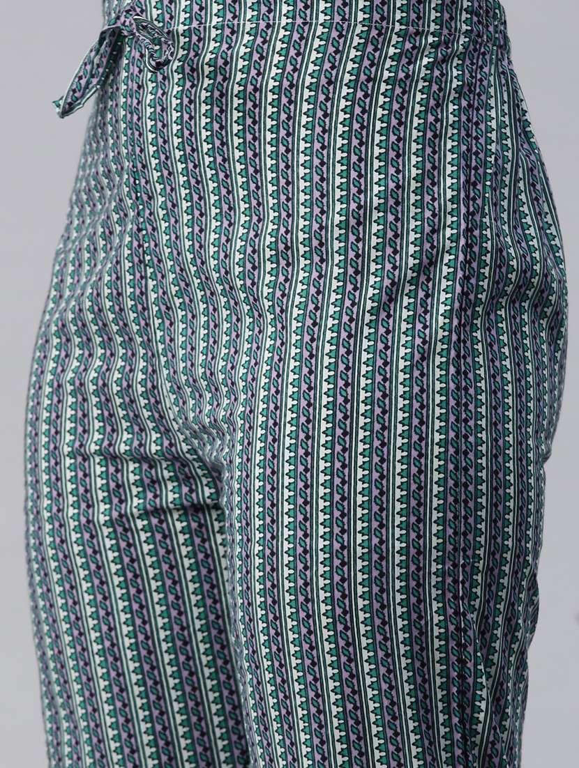 women three quarter sleeve kurta pant with dupatta set - 20999762 -  Standard Image - 4