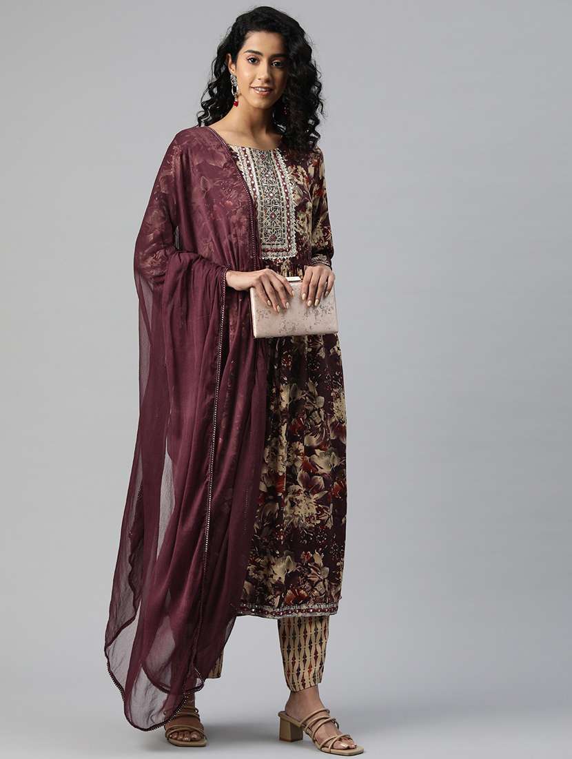 women three quarter sleeve kurta pant with dupatta set - 20999786 -  Standard Image - 1