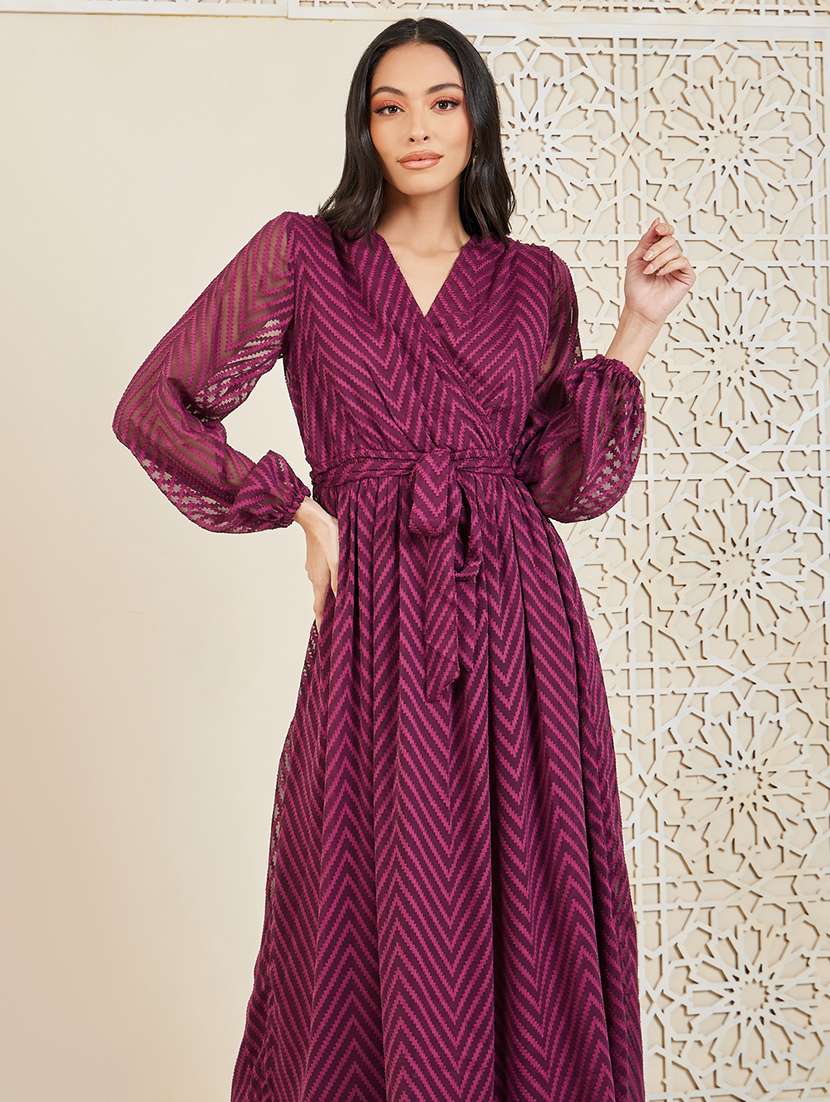 women v-neck chevron printed a-line dress - 21015994 -  Standard Image - 1