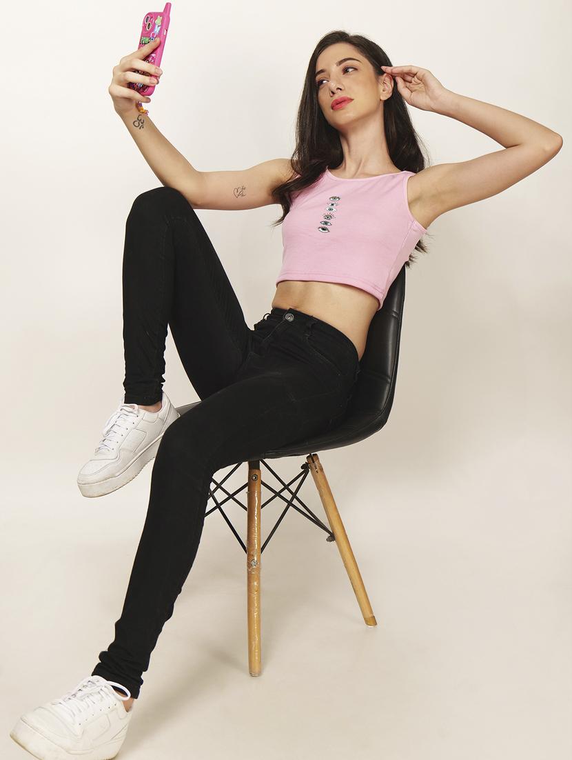 pink front printed casual crop top - 21020013 - Standard Image - 4