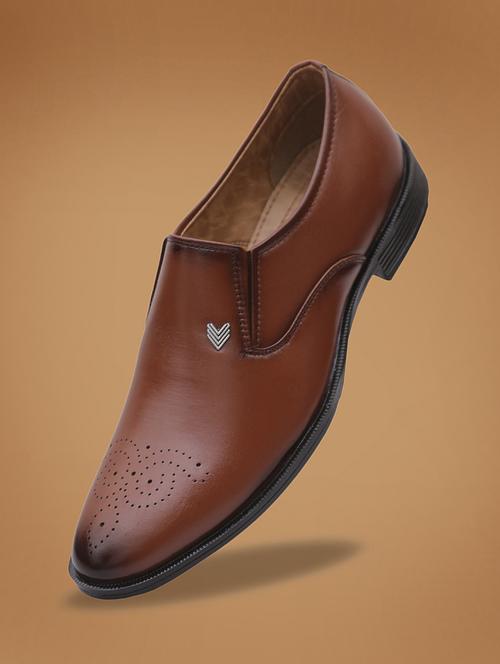 men solid formal slip on - 21020468 - Standard Image - 0
