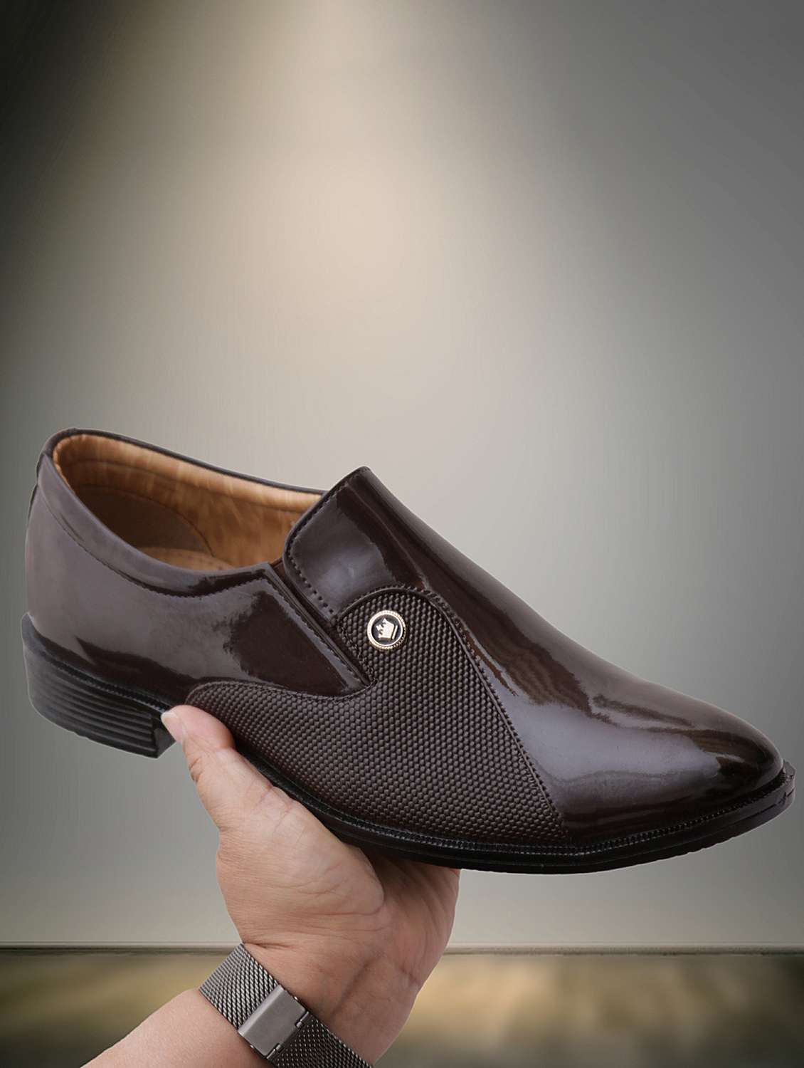 men textured party slip on - 21020469 - Zoom Image - 0