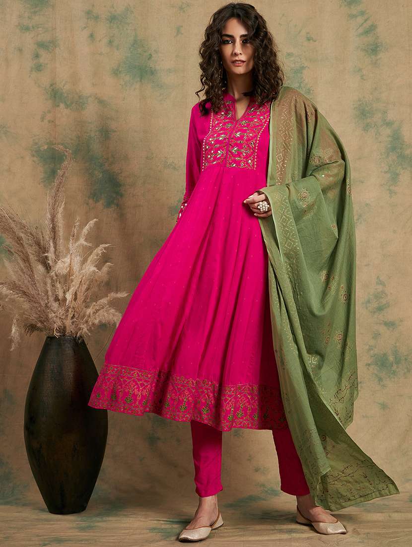 women pink kurta pant set with dupatta - 21022556 -  Standard Image - 1