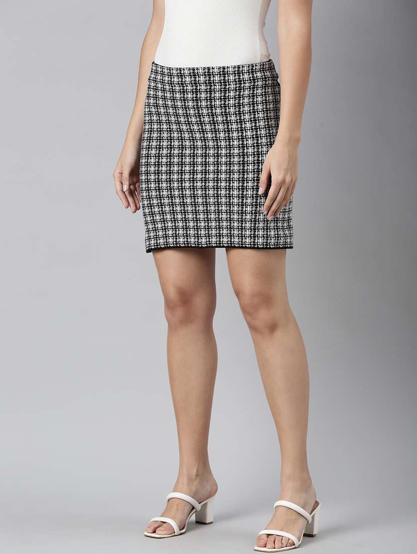 women mid-rise houndstooth pencil skirt - 21023425 -  Standard Image - 1