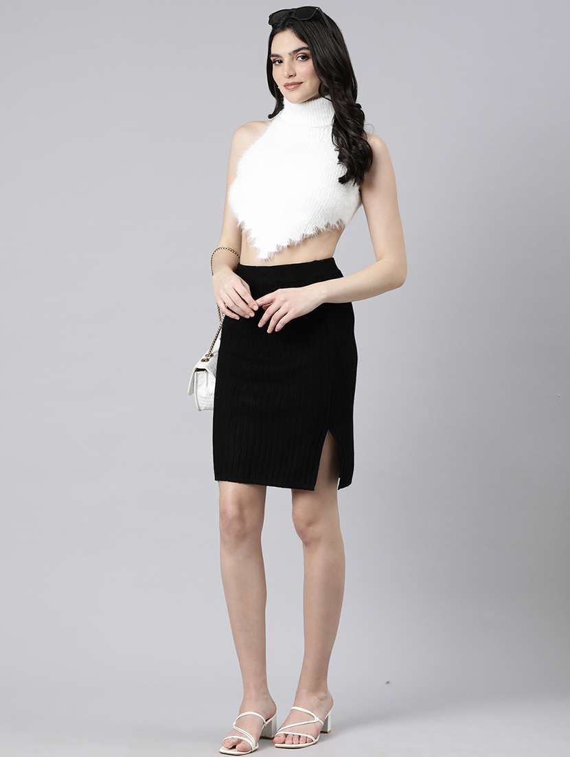 women white solids sleeveless crop top - 21023853 -  Standard Image - 4