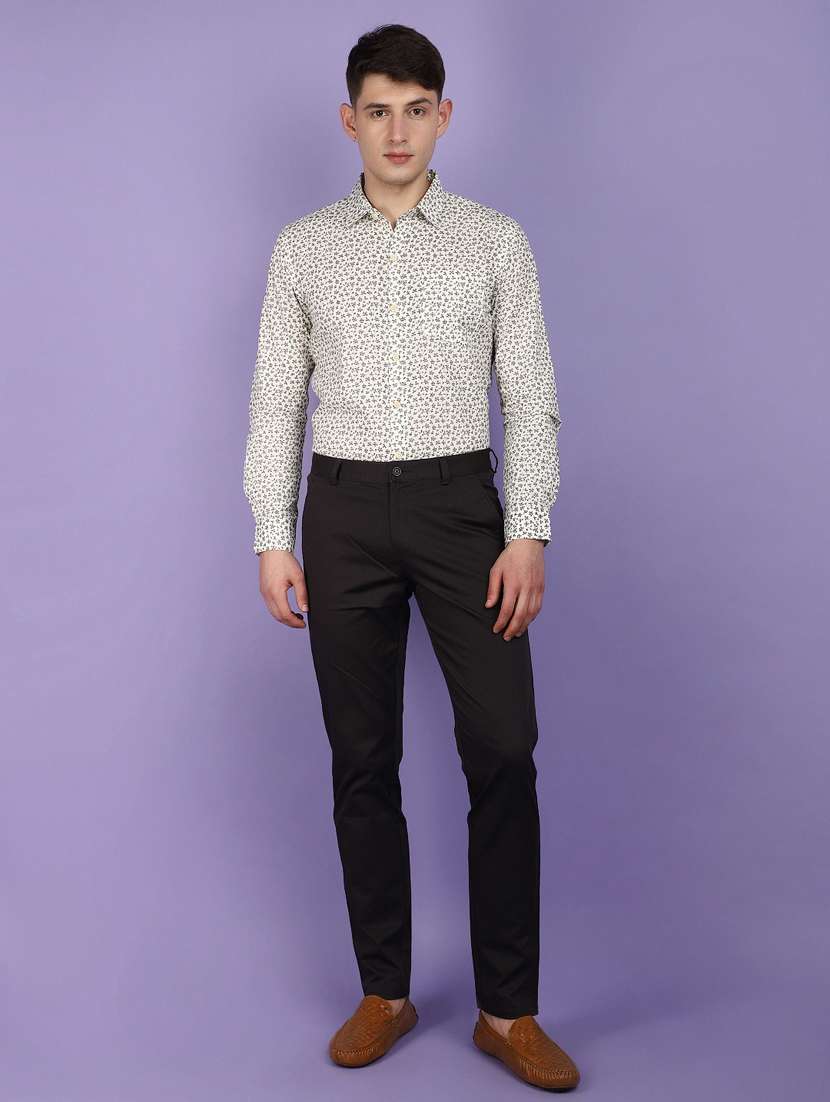 men solid ankle length chinos  - 21024014 -  Standard Image - 4