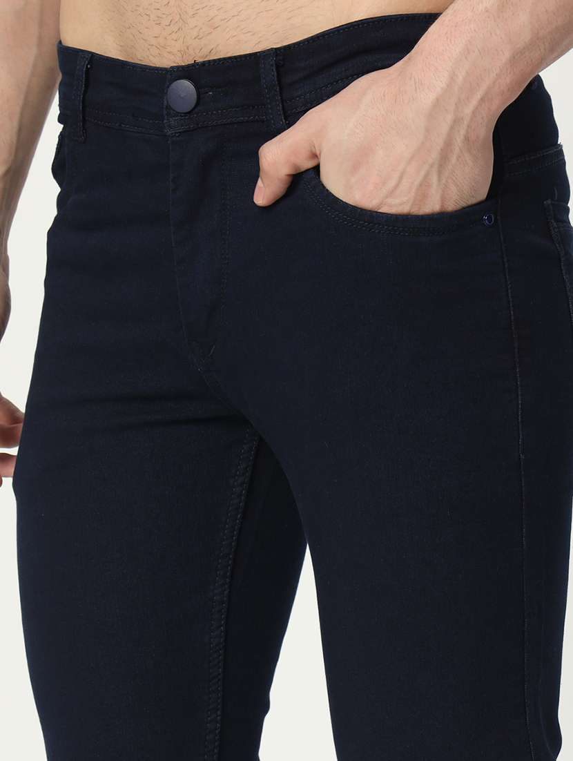 men mid rise plain denim jeans - 21025351 - Standard Image - 4