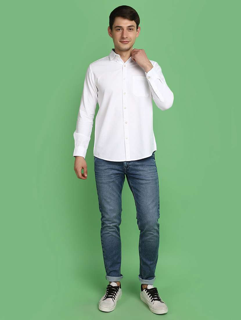 men white regular fit solid casual shirt - 21028932 -  Standard Image - 4