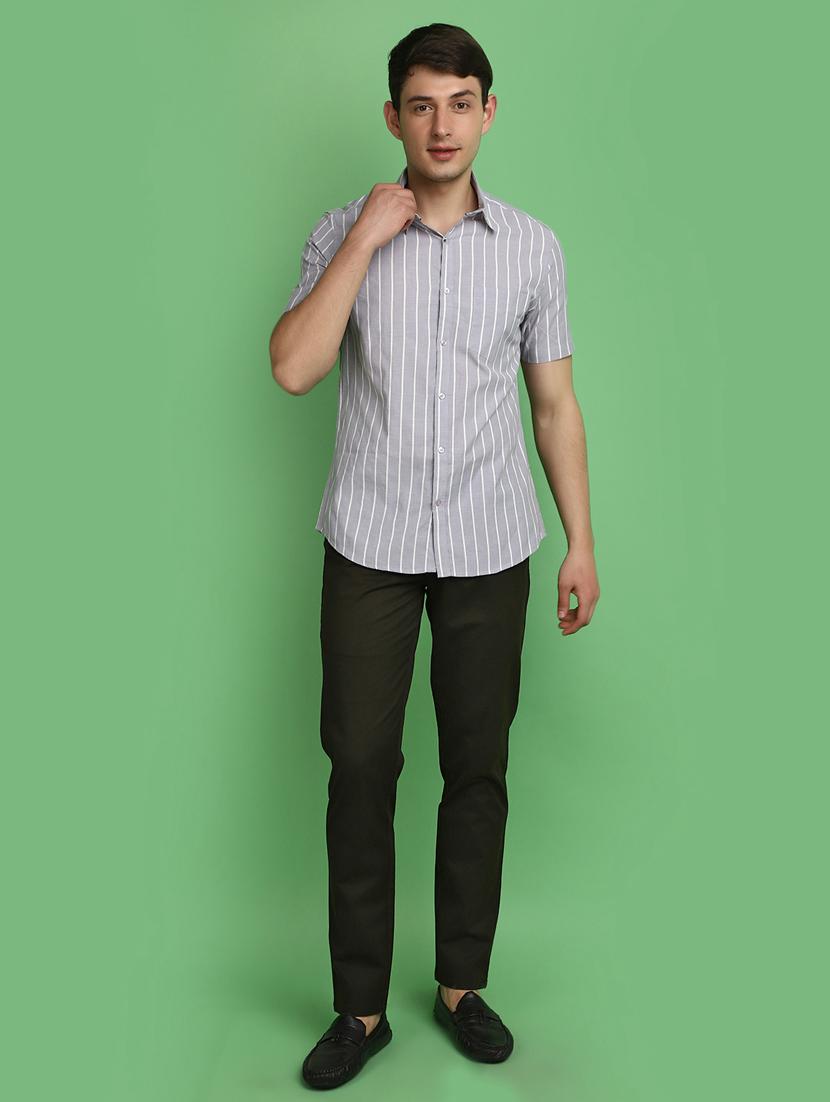 men solid ankle length chinos - 21031841 - Standard Image - 4