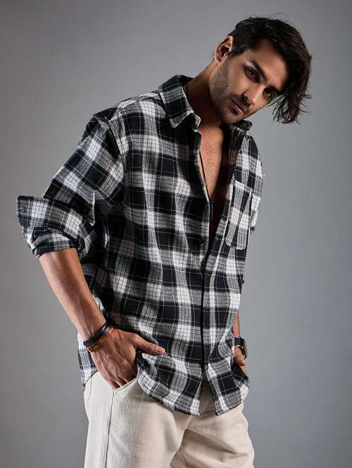men checkered oversized casual shirt - 21032129 -  Standard Image - 0