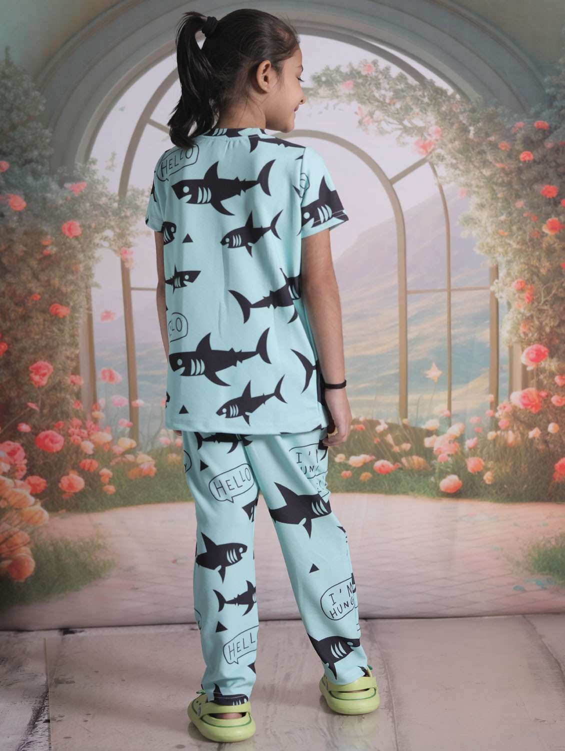 girls printed t-shirt and pajama set - 21033535 - Standard Image - 1