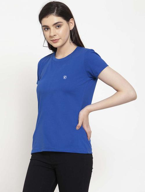 women round neck plain t-shirt - 21034566 - Standard Image - 0
