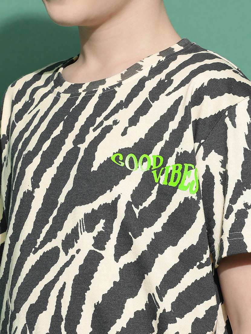 boys round neck printed nightwear shorts set  - 21034769 -  Standard Image - 6