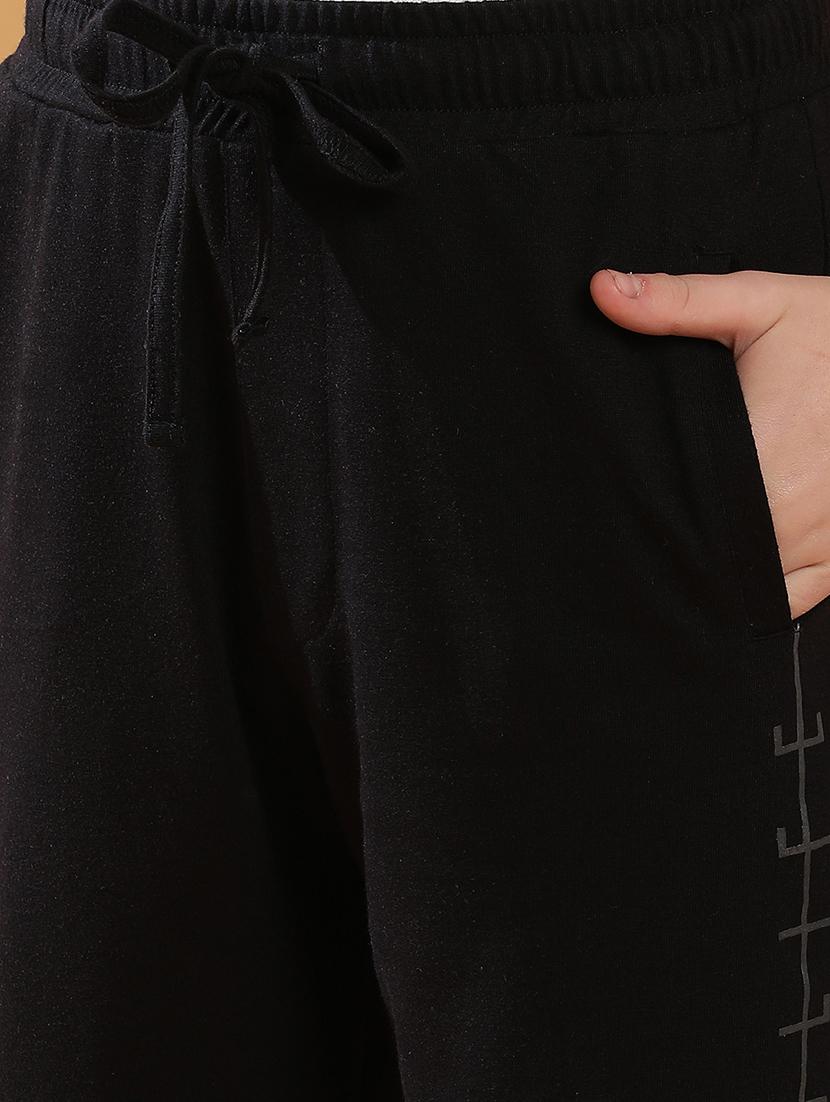 black solid mid rise track pant - 21034800 - Standard Image - 4