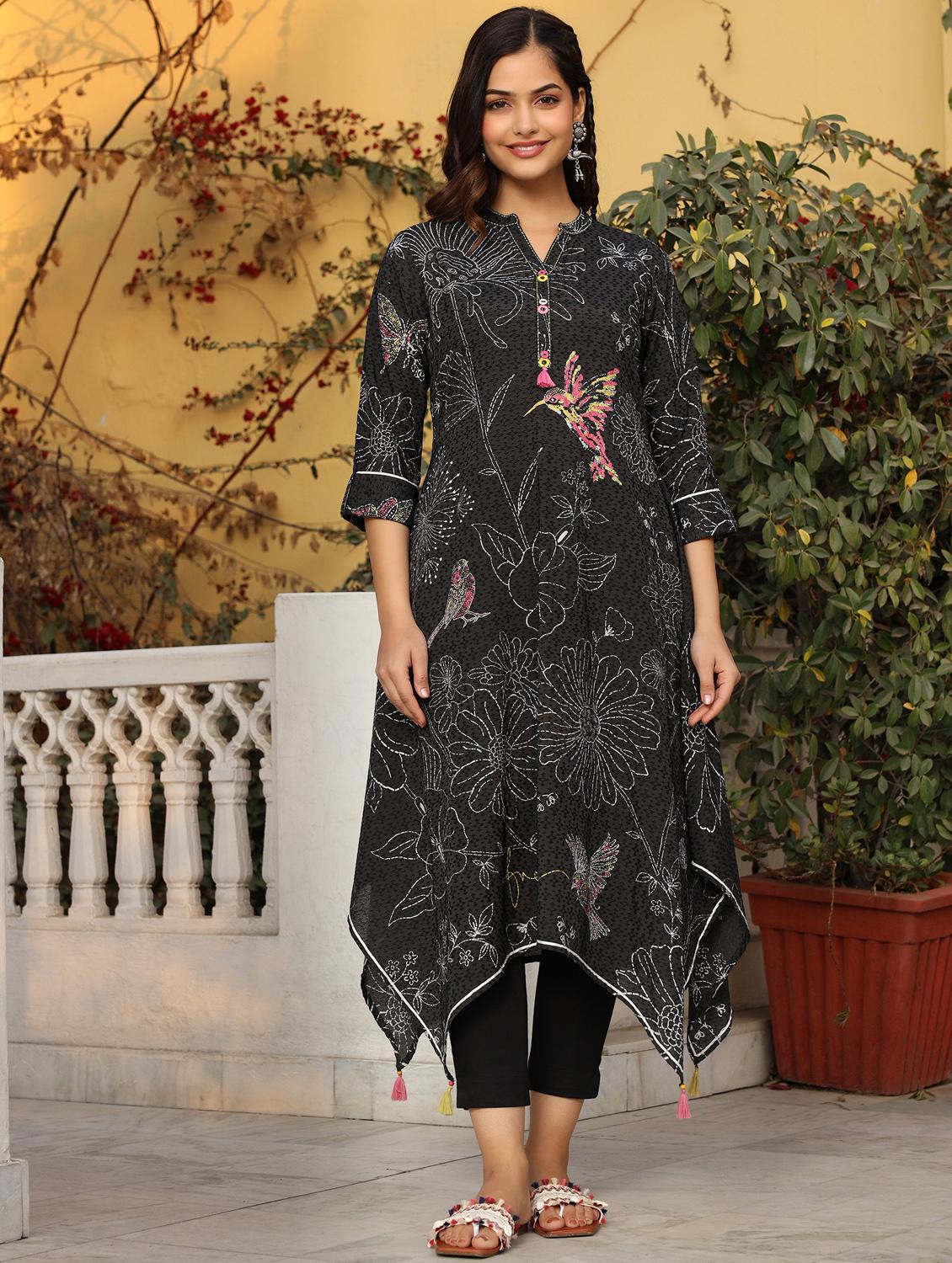 black three quarter sleeve asymmetric kurta