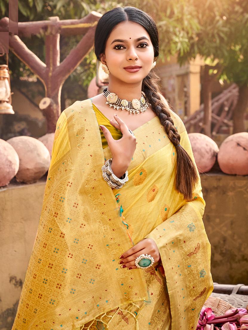 women self design banarasi saree with blouse - 21036429 -  Standard Image - 1