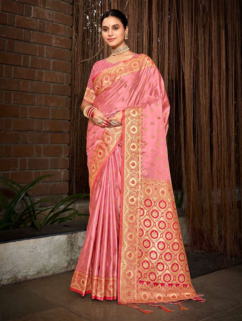 women self design banarasi saree with blouse