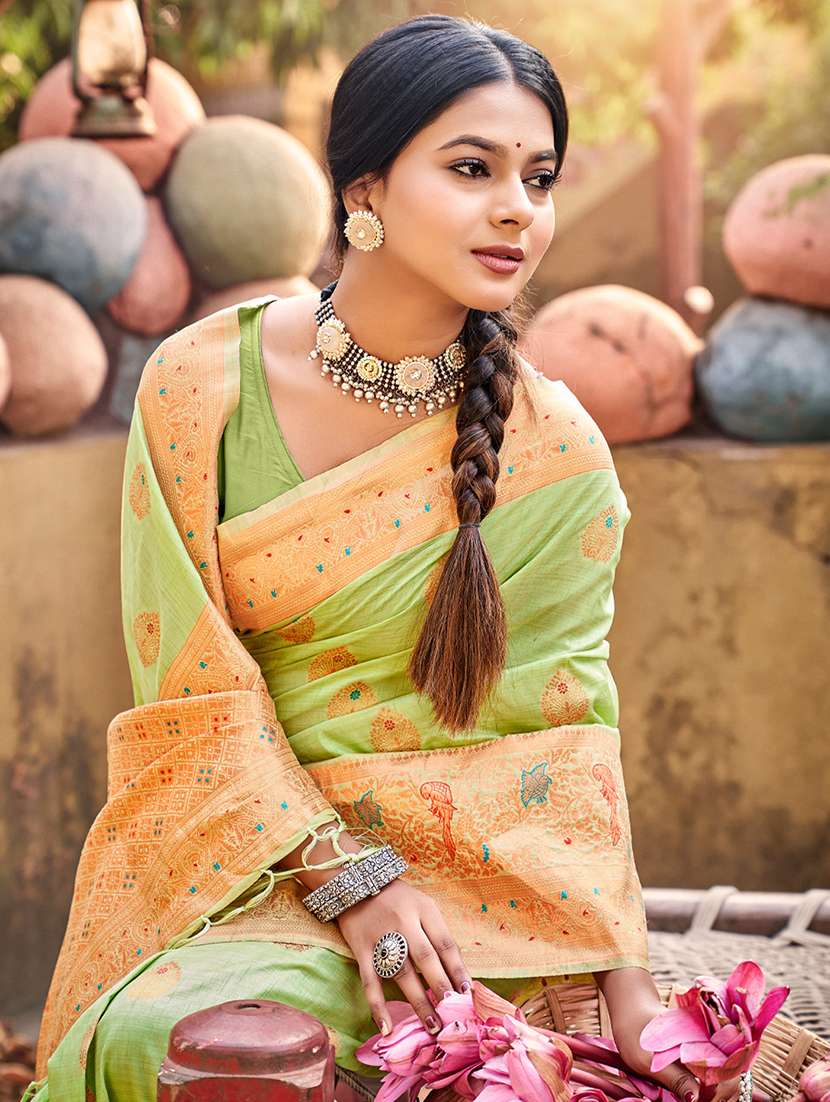 women self design banarasi saree with blouse - 21036633 -  Standard Image - 1