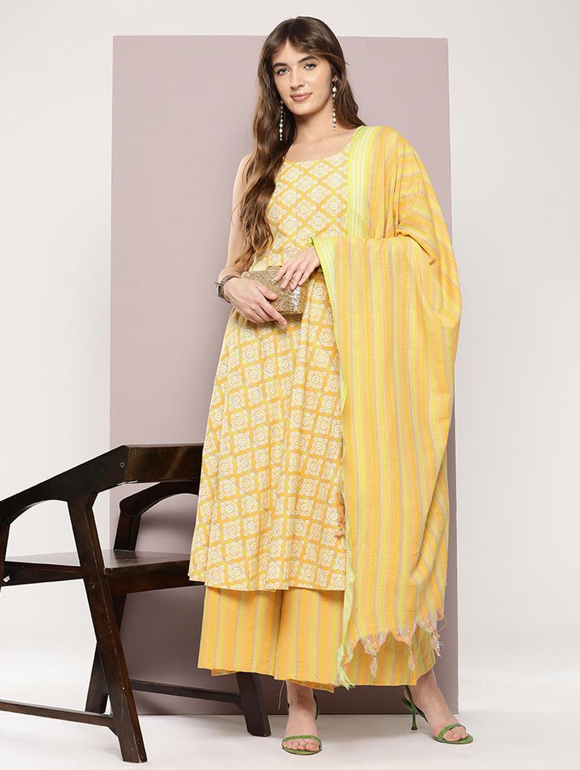 women sleeveless kurta palazzo with dupatta set - 21037518 -  Zoom Image - 0