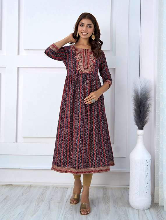 women printed three quarter sleeve kurta - 21043826 -  Standard Image - 1