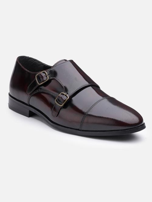 burgundy slip on loafer - 21047970 - Standard Image - 0