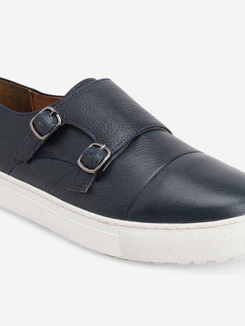 men navy blue solid casual shoes - 21047979 - Standard Image - 6