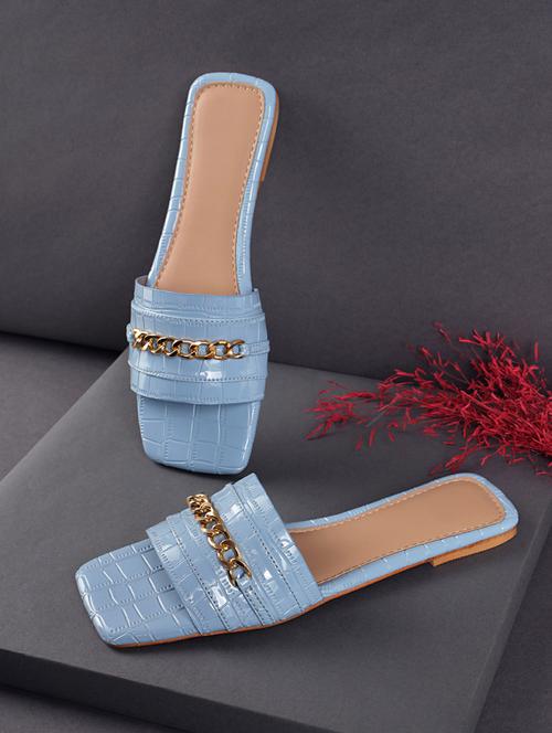 women slip on flats sandal - 21049972 -  Standard Image - 0