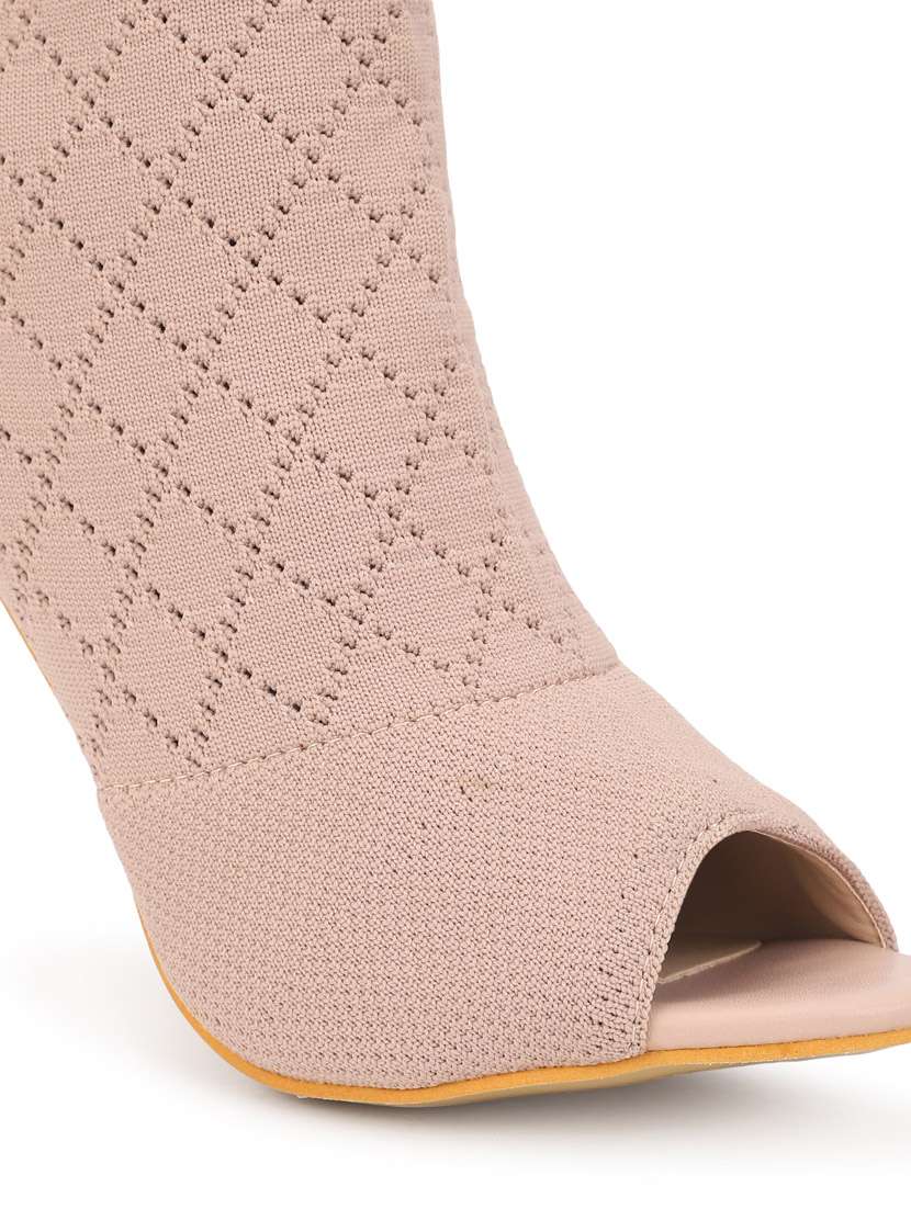 Women Solid Pencil Heel Sandal