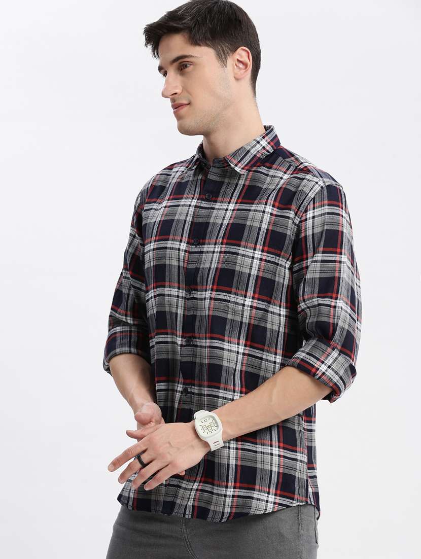 men long sleeved checkered casual shirt - 21056156 -  Standard Image - 1
