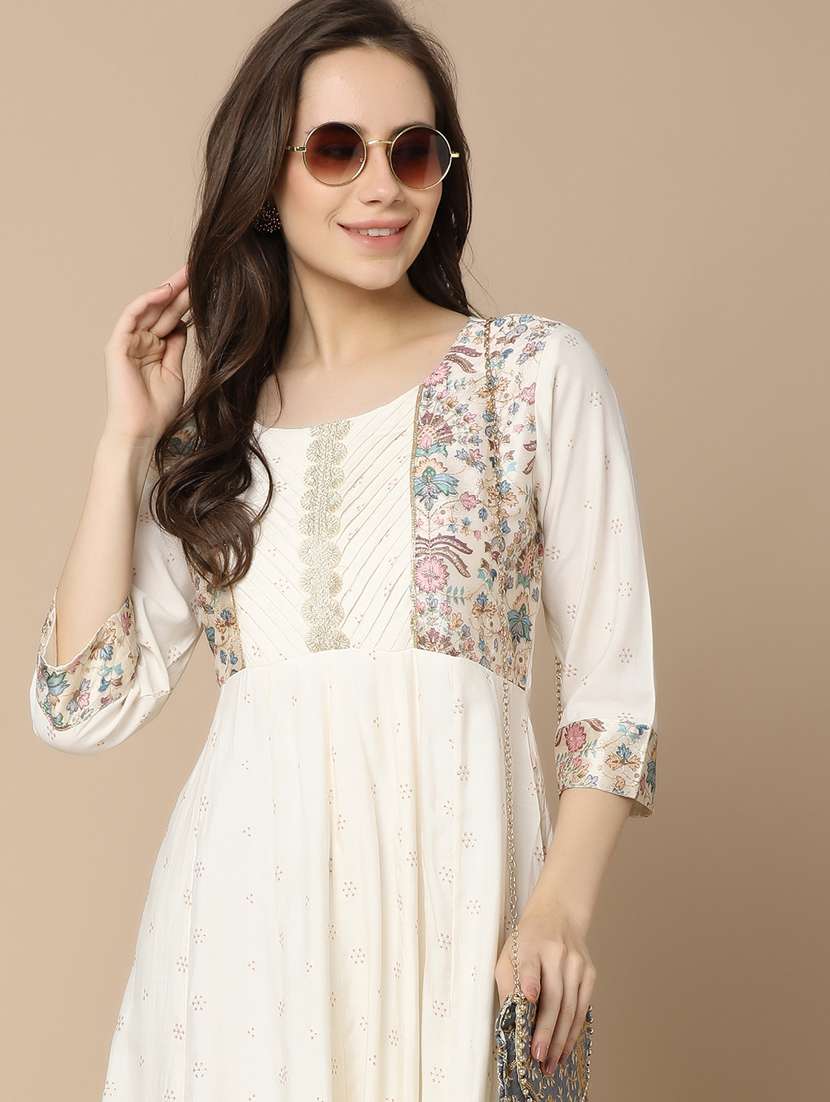 White Cotton Anarkali Kurta - 21056277 -  Standard Image - 4