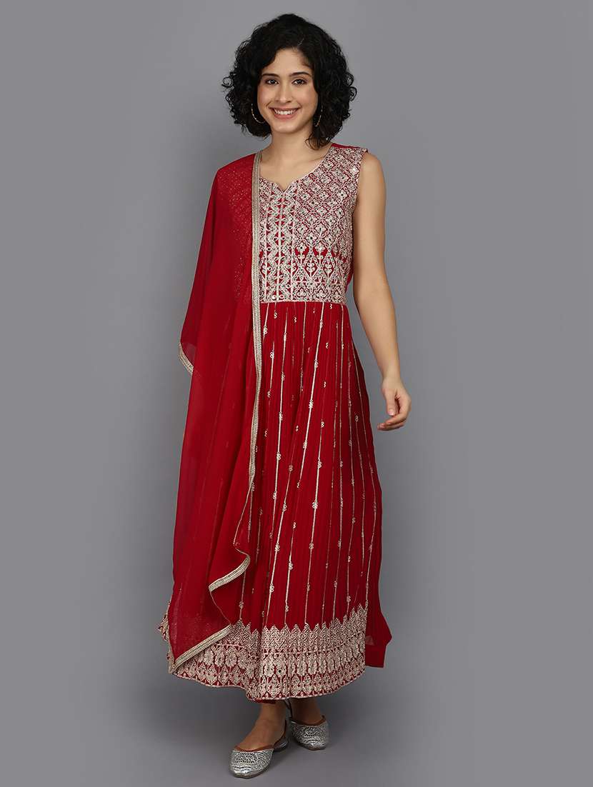 women red notch neck kurta dupatta set
