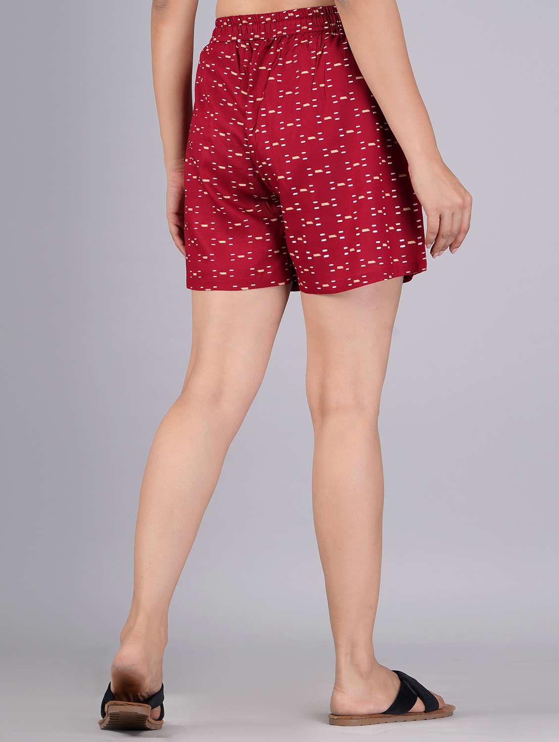 women maroon printed short - 21058708 -  Standard Image - 1