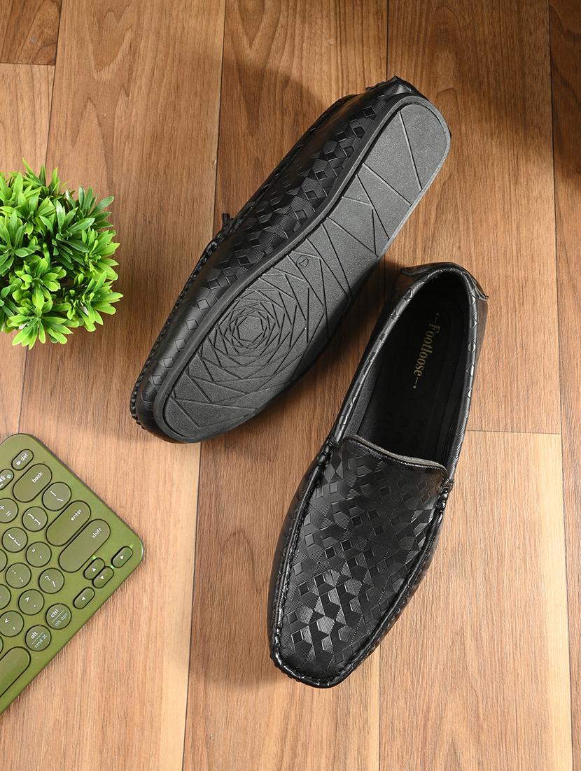 men black slip on loafer - 21063069 -  Zoom Image - 0