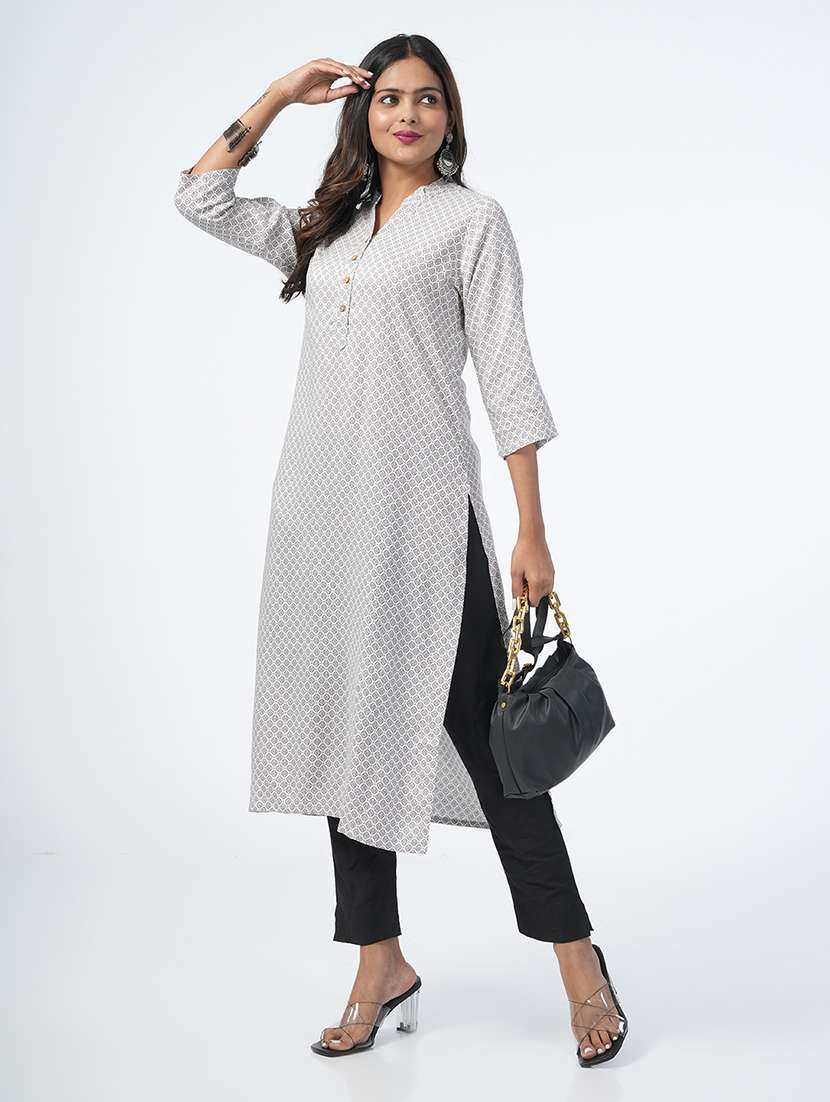 women three quarter sleeve straight kurta - 21067740 -  Standard Image - 4
