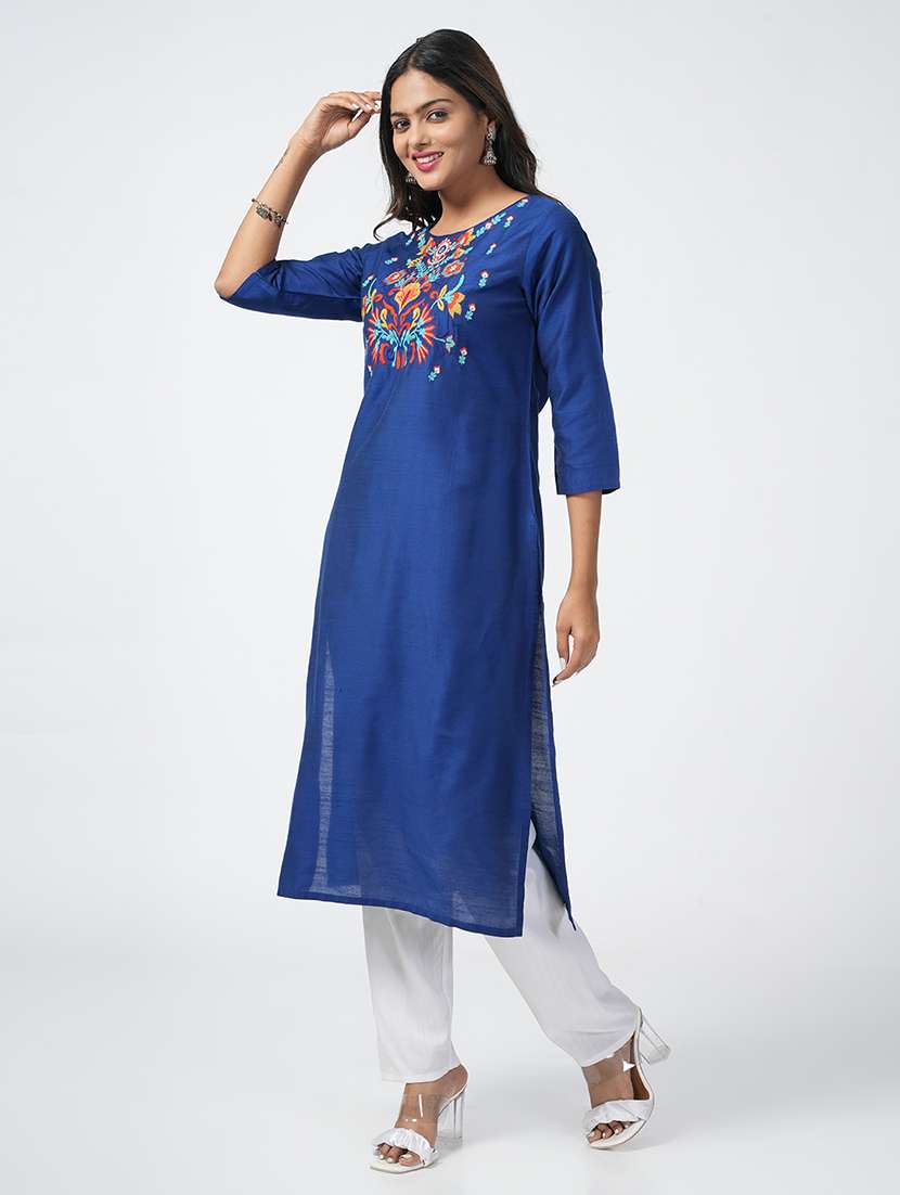 women three quarter sleeve straight kurta - 21067743 -  Standard Image - 1