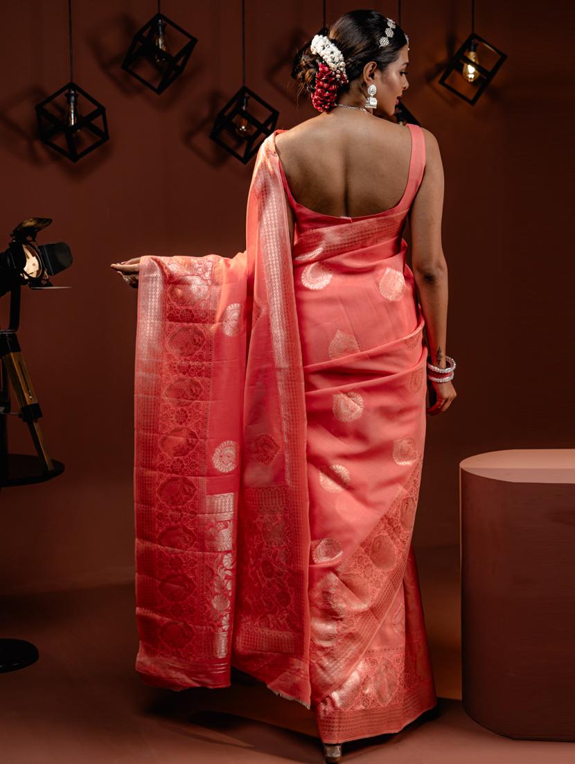 women self design banarasi saree with blouse - 21068442 - Standard Image - 1