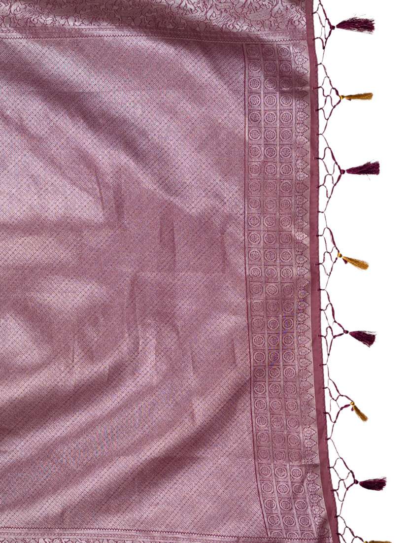 women self design kanjivaram saree with blouse - 21068448 - Standard Image - 4