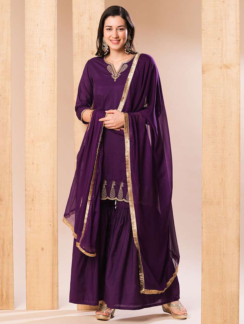 women three quarter sleeve kurta sharara set