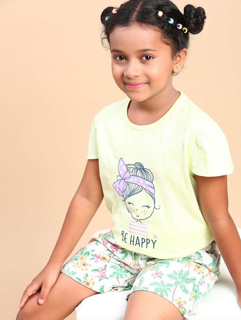 green front printed casual tee